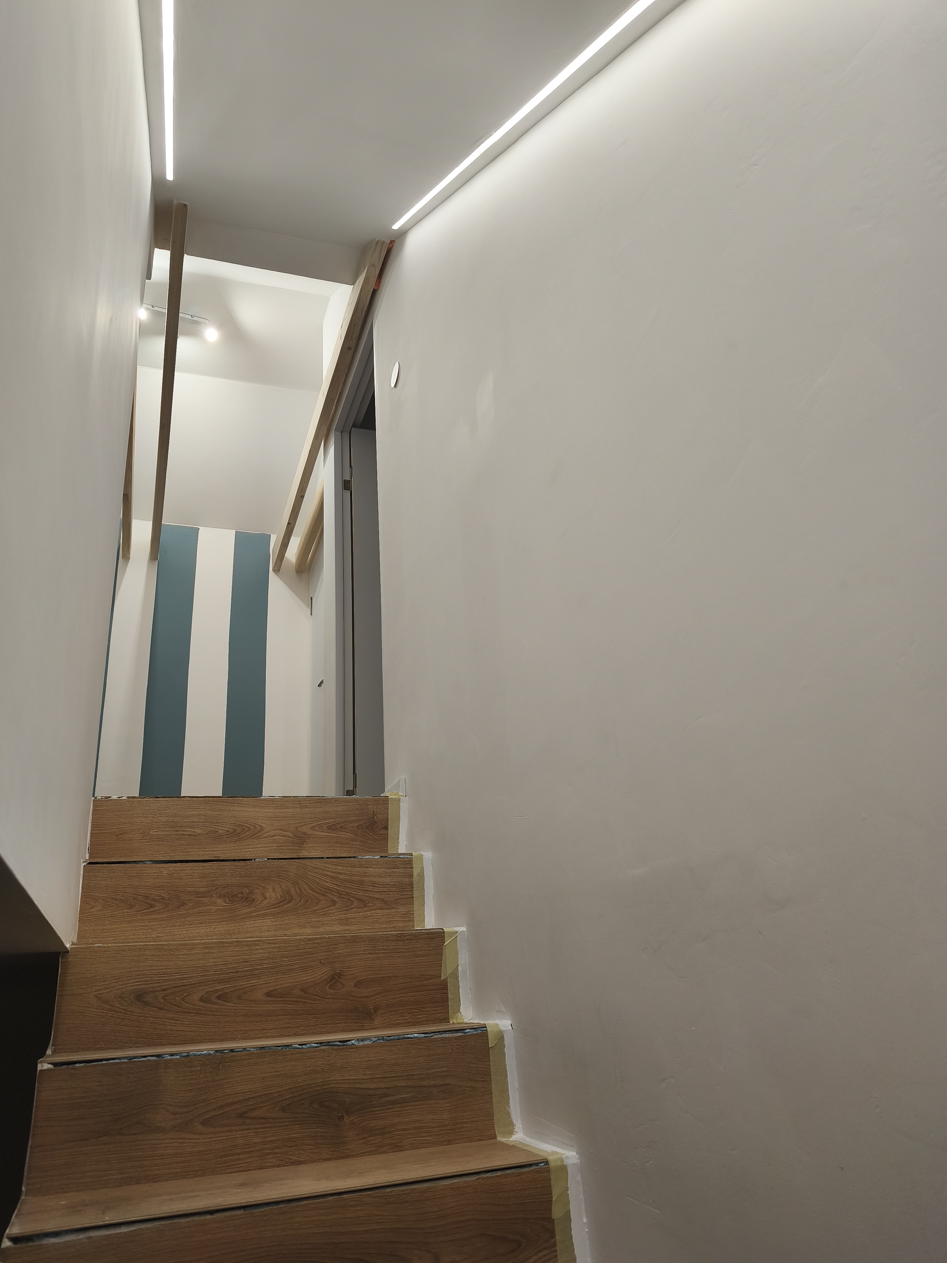 Lépcsőház hangulatvilágítás